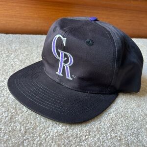 Colorado Rockies SnapBack Green Brim